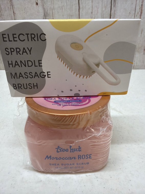 Retails $22 Self care scrub lot