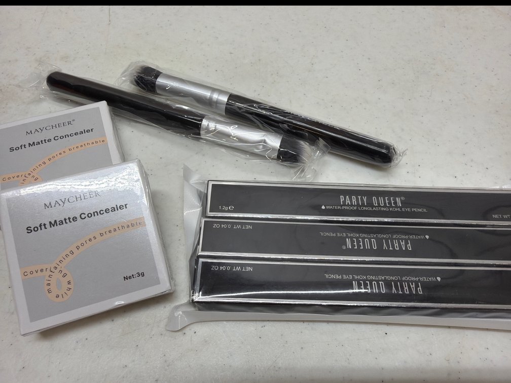 Make up lot