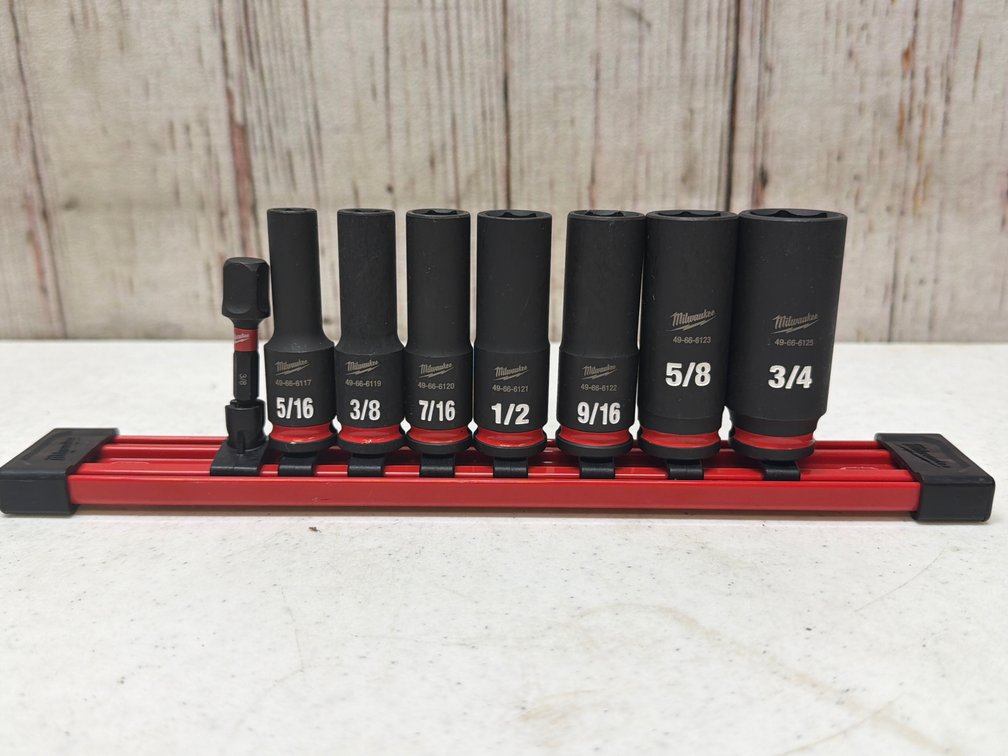Milwaukee 3/8” deep well