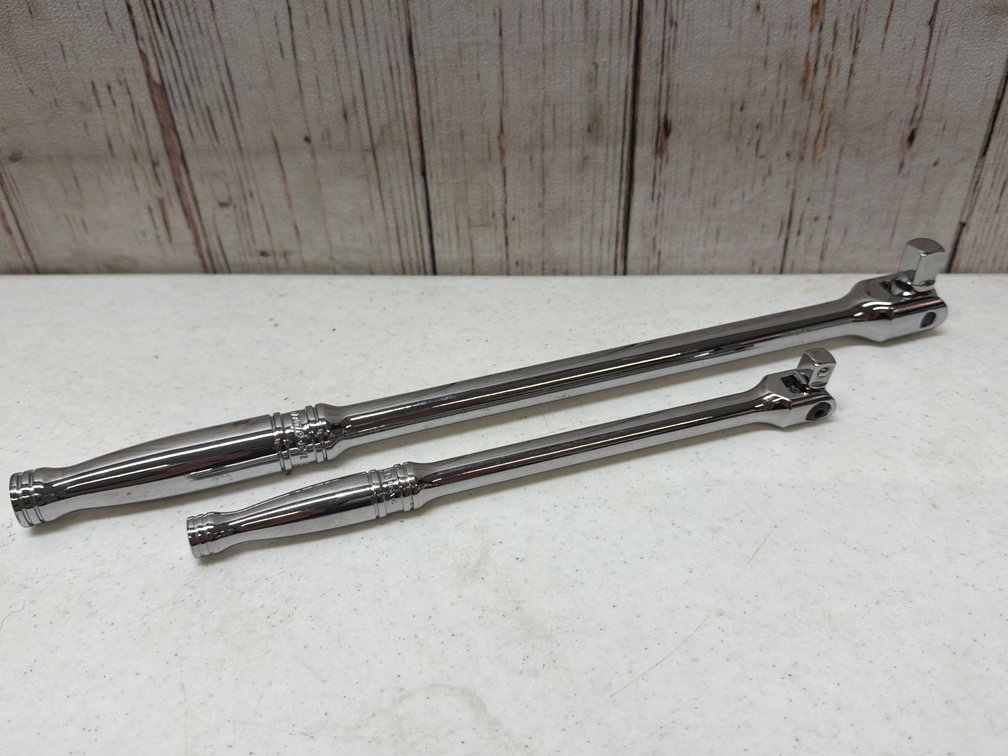 Snap-On 3/8” & 1/2” breakers