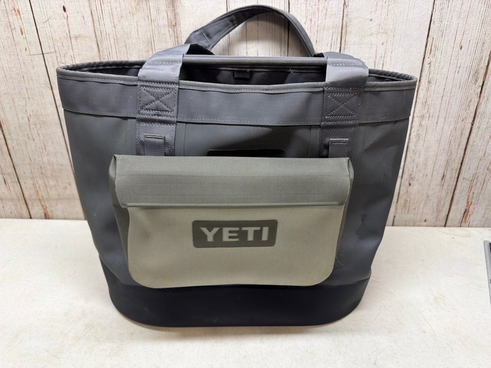 Yeti Camio 35