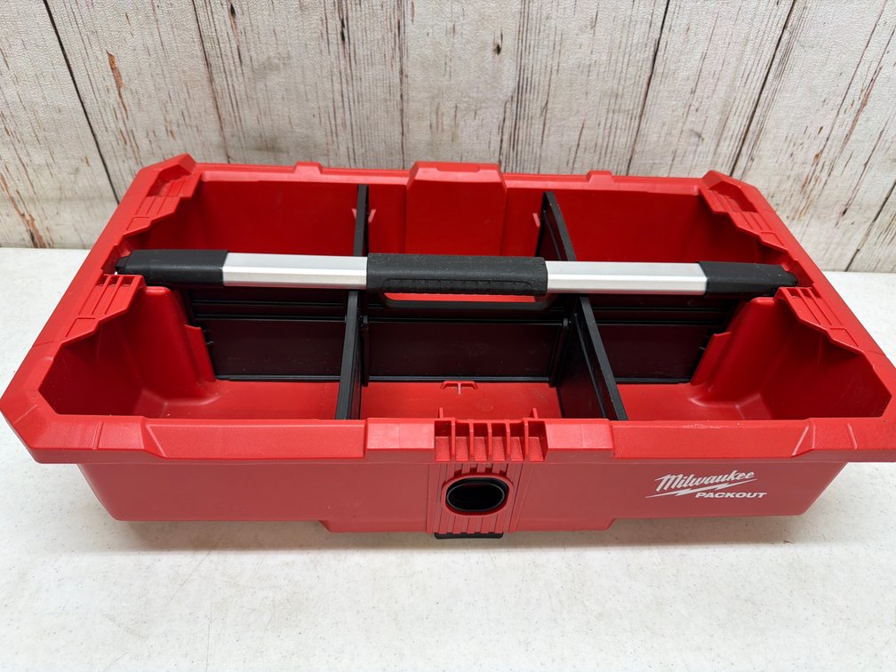 Milwaukee pack out tool tray with handle