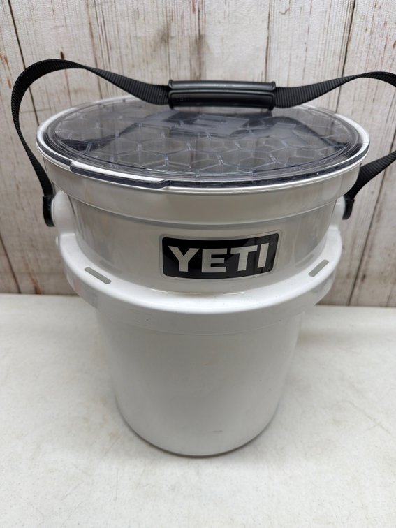 Yeti 5 Gallon Load Out Bucket