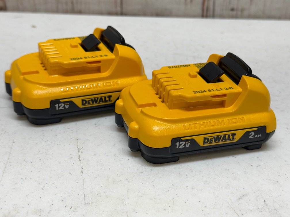 2 pack DeWalt 12v batteries