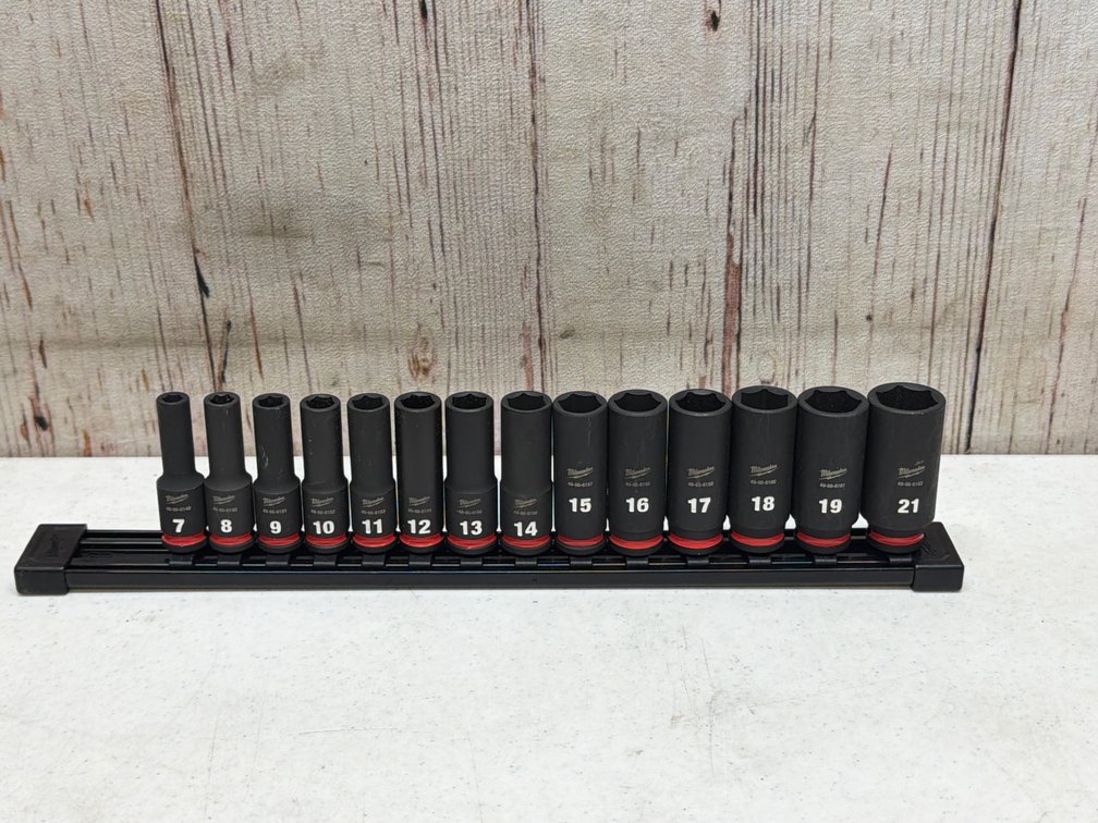 Milwaukee 3/8 inch deep metric size 7 to 21 mm