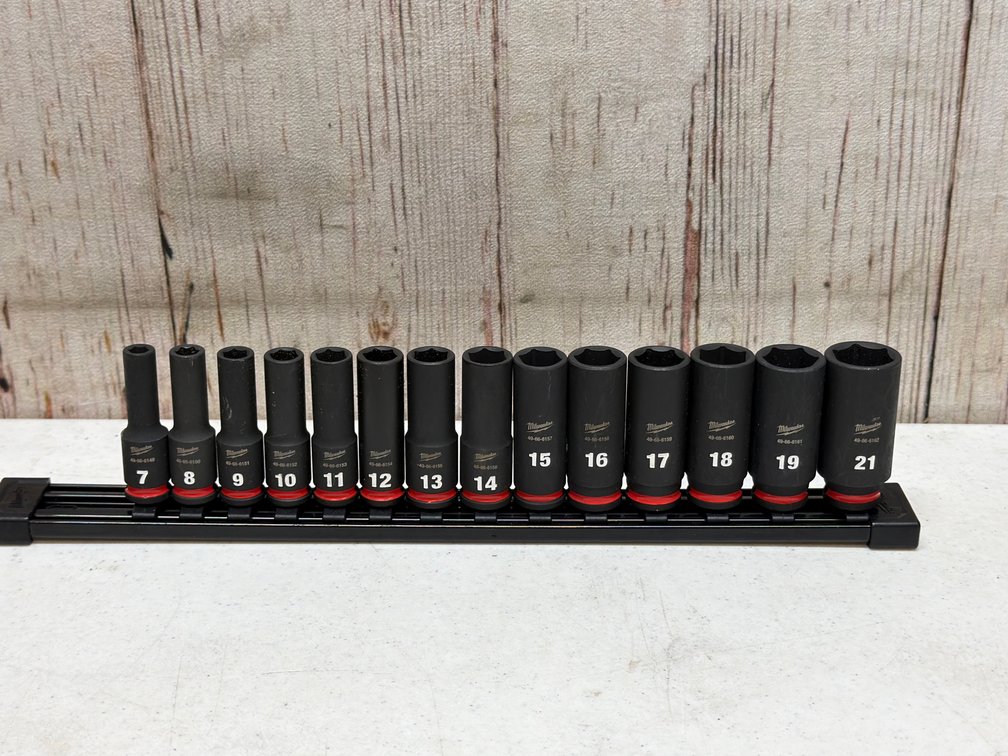 Milwaukee 3/8 inch deep metric size 7 to 21 mm