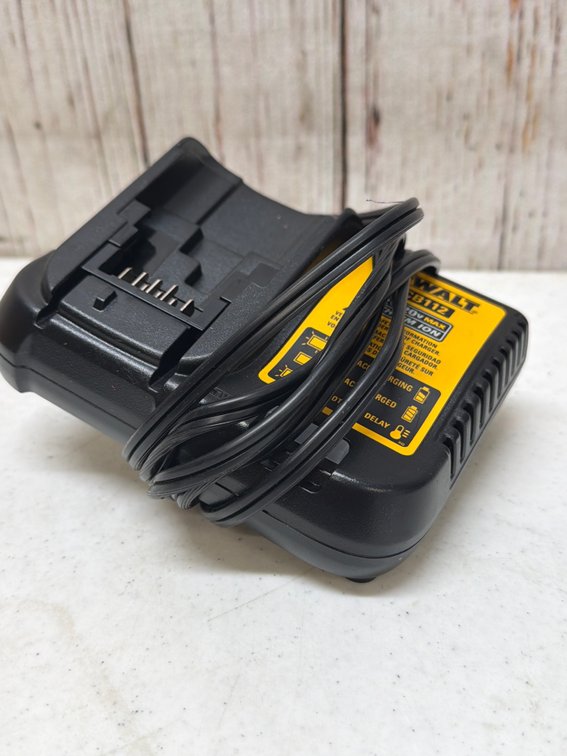 DeWalt 20V battery charger