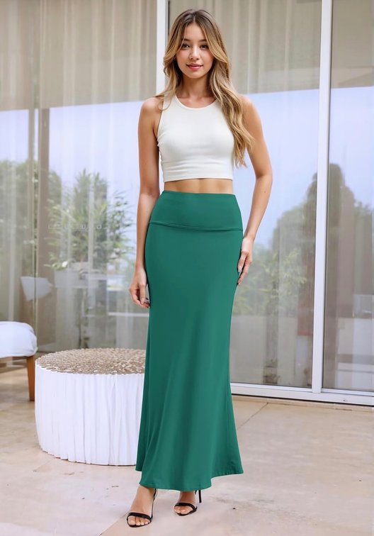 Retails $20 size M Hybrid & Company Women's Flowy Maxi Skirt Stretch fabric comfort