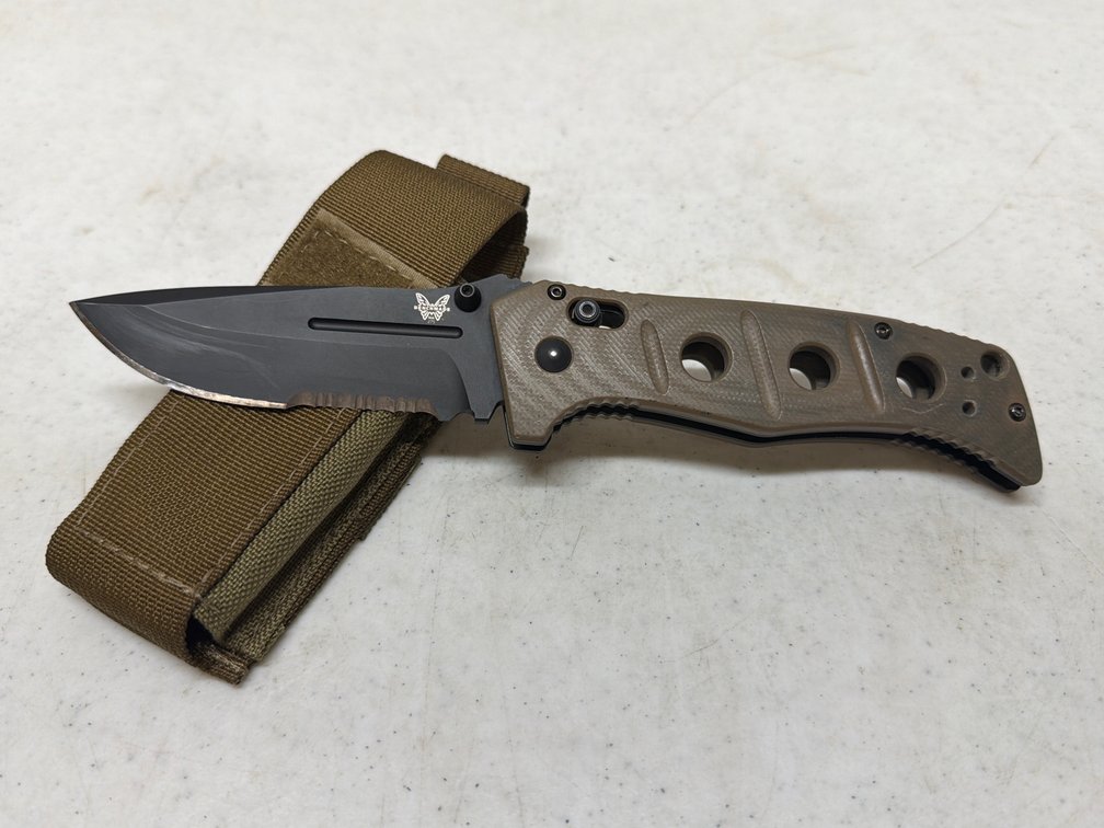 Benchmade Sibert folding knife