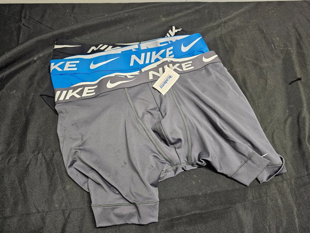Men's L Nike Dry Fit Underware.