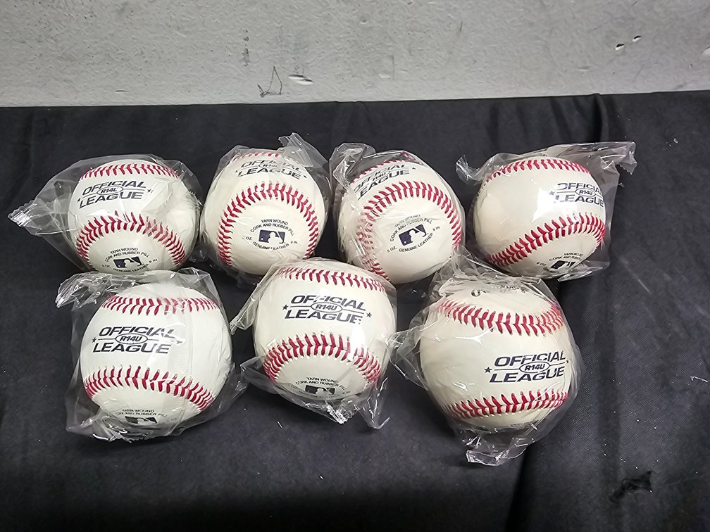 (7) Rawlings RU14 Baseball