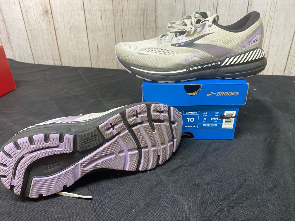 Womens 10 Brooks