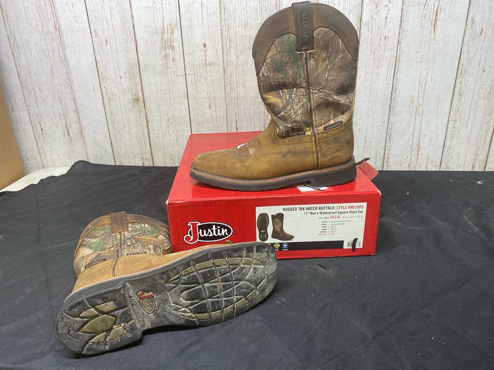 Mens 10.5 Justin Steel Toe Boots