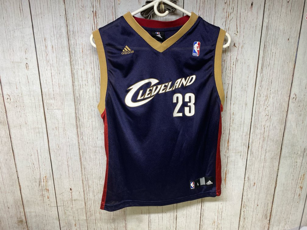 Youth Large Cavs Jersey