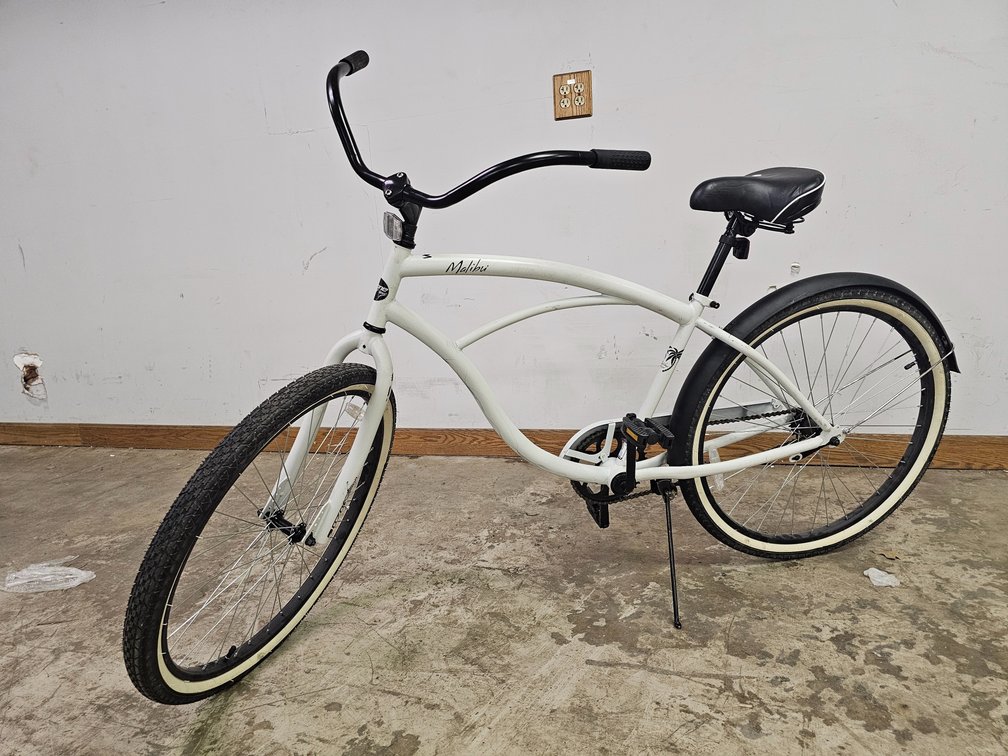 26in Malibu Cruiser Bike