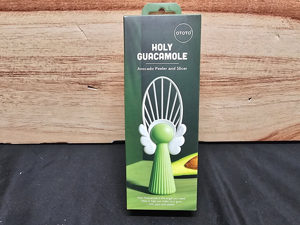 Ototo Holy Guacamole Avacado Peeler and Slicer