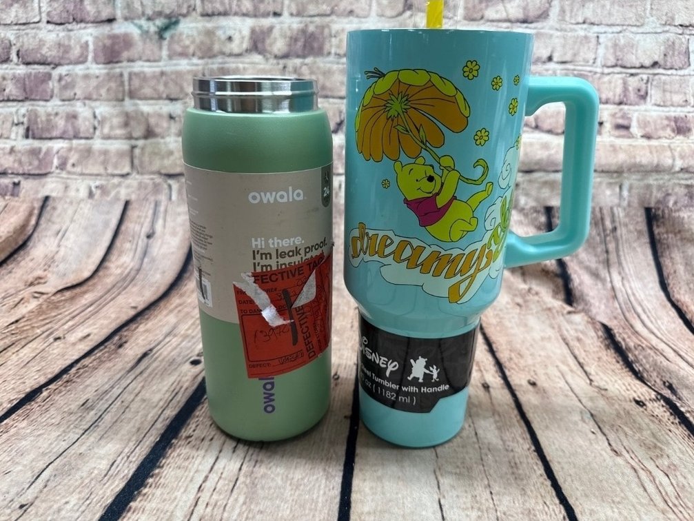 2 Tumblers