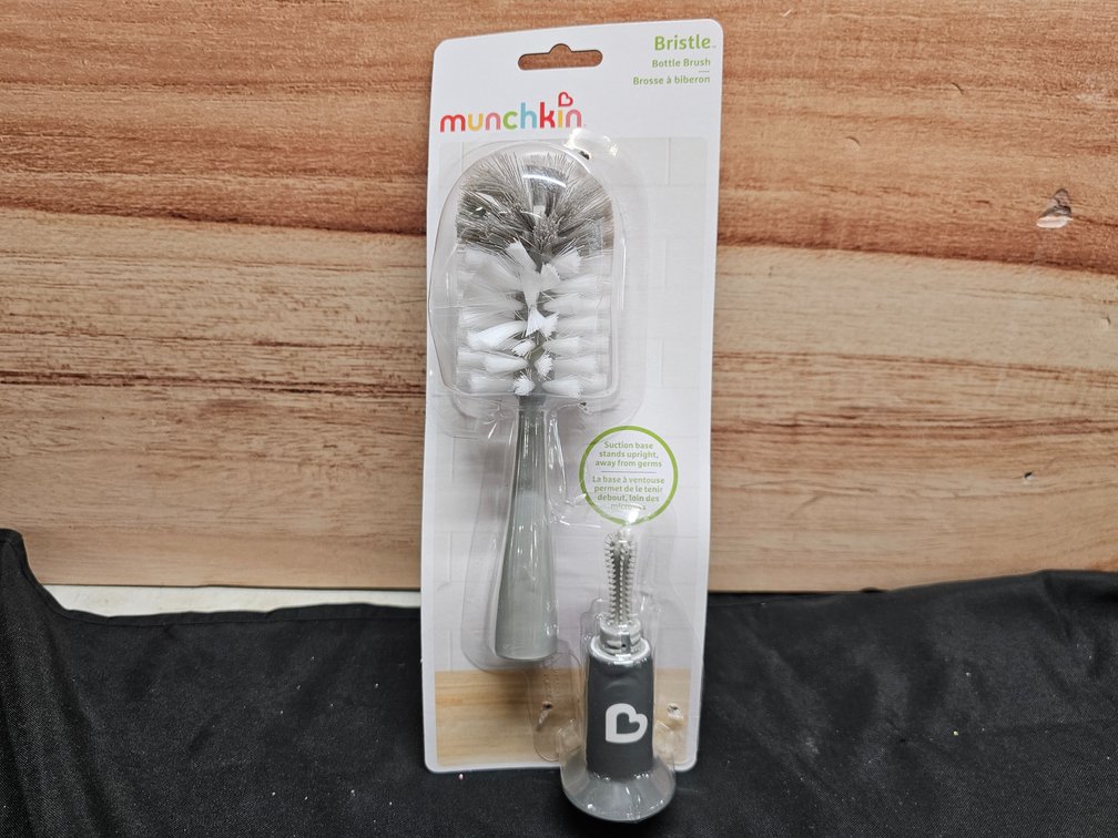 Munchkin Bristle Bottle Brush 