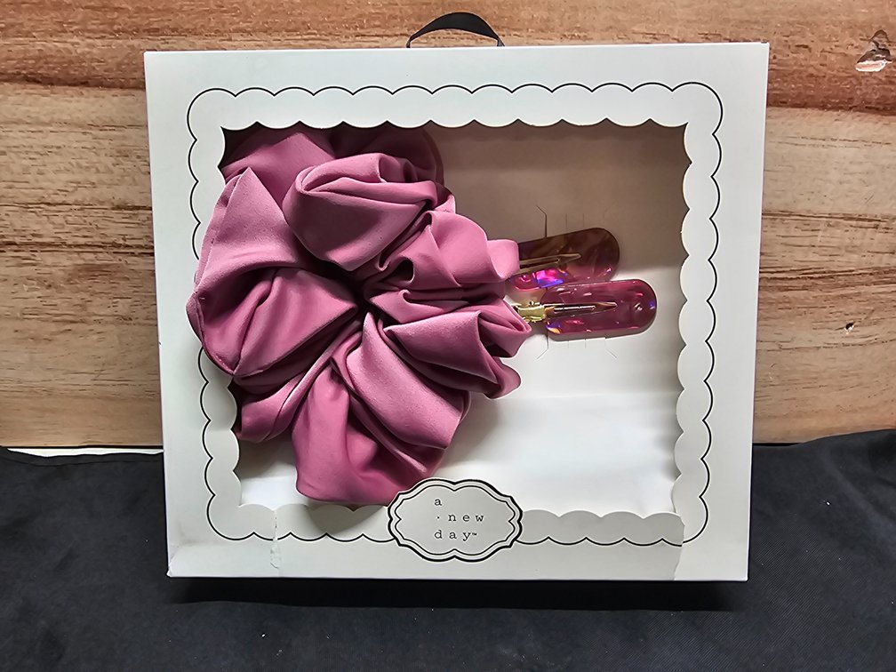 A New Day Hair Scrunchie W/ 2 Clips 