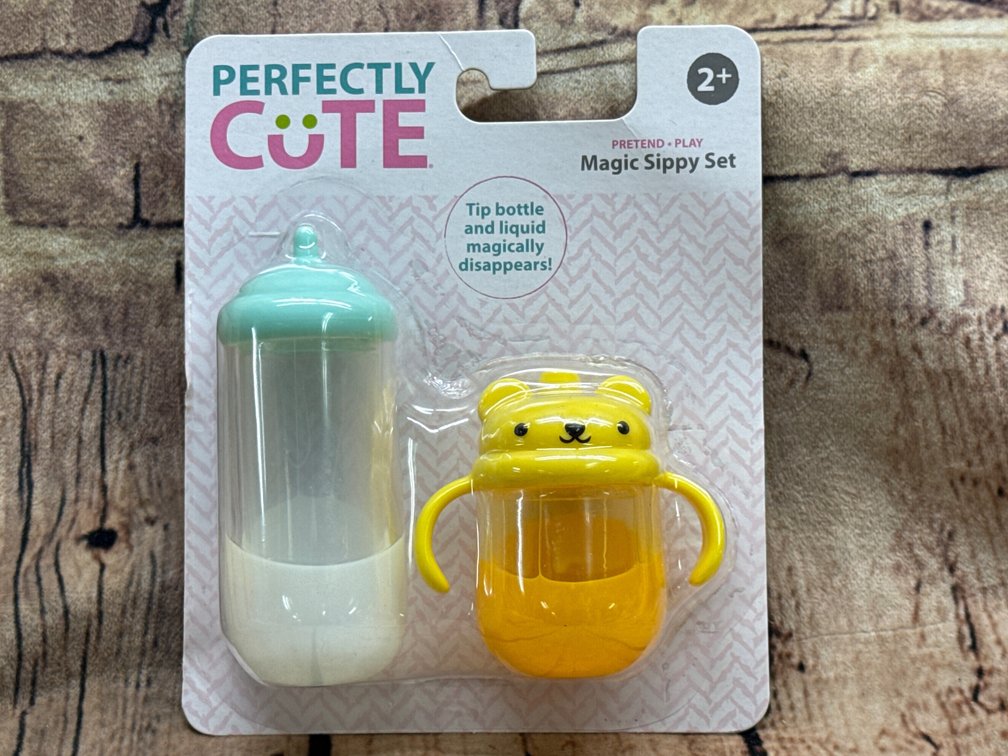 Perfectly Cute magic pour sippy set 