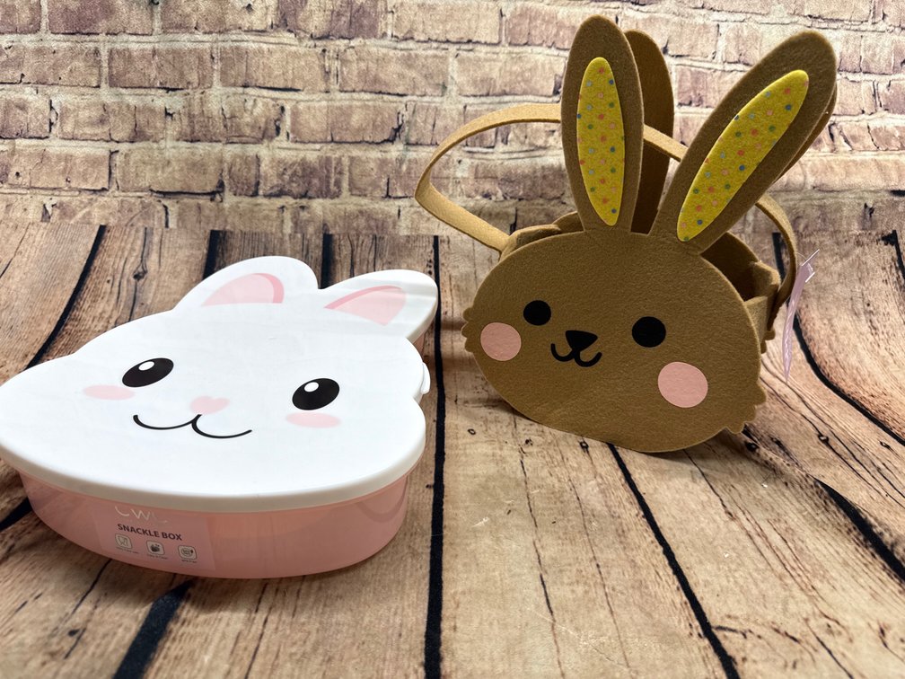 Snacklebox and easter basket 