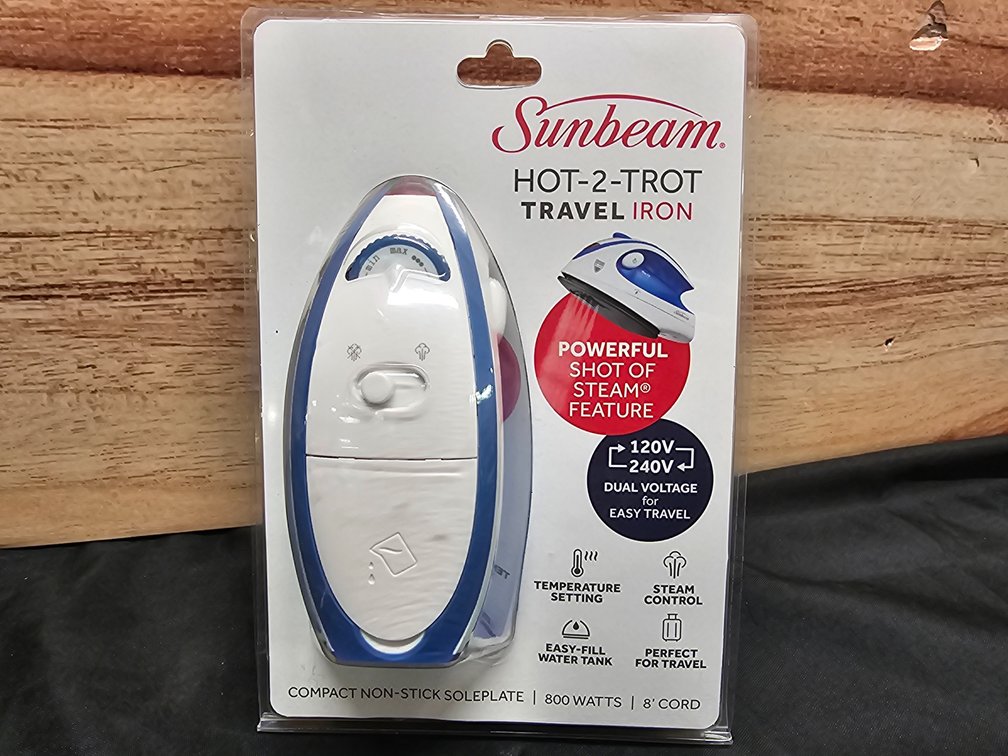 Sunbeam Hot 2 Trot Travel Iron
