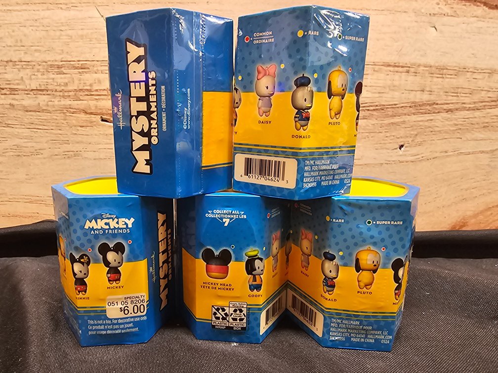 (5) Hallmark Disney Mickey & Friends Mystery Ornament