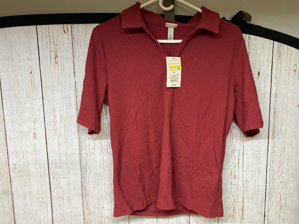 Womens XL Short Sleeve Shirt