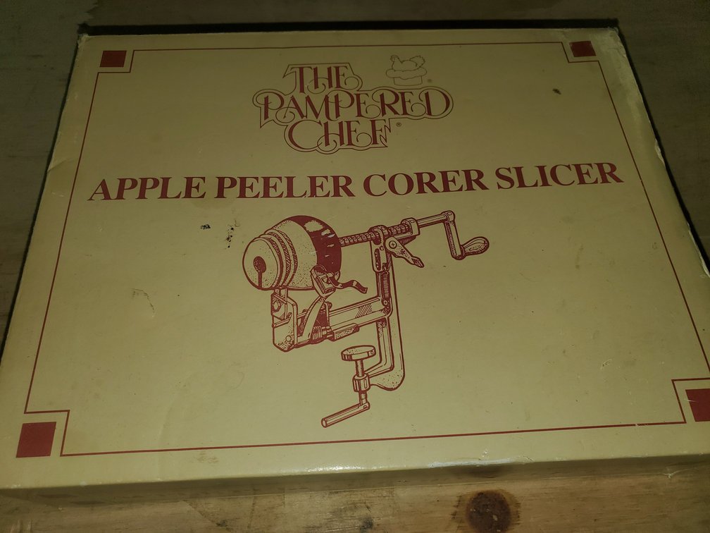 Pampered Chef- Apple Peeler