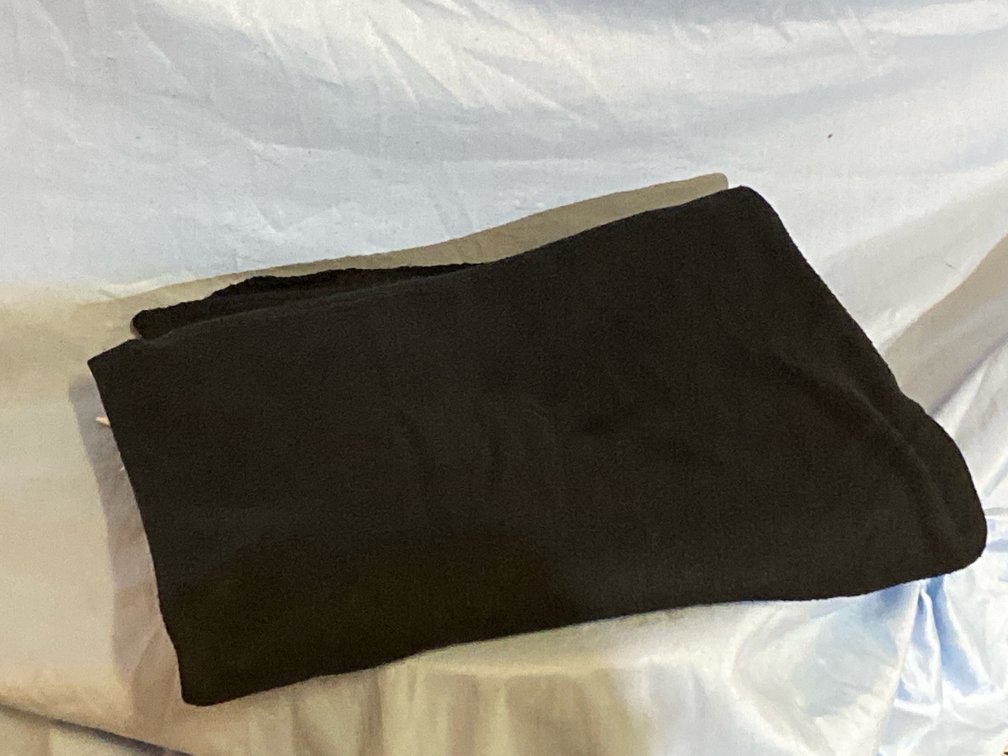 45”x70” Thin Fleece Lap Blanket
