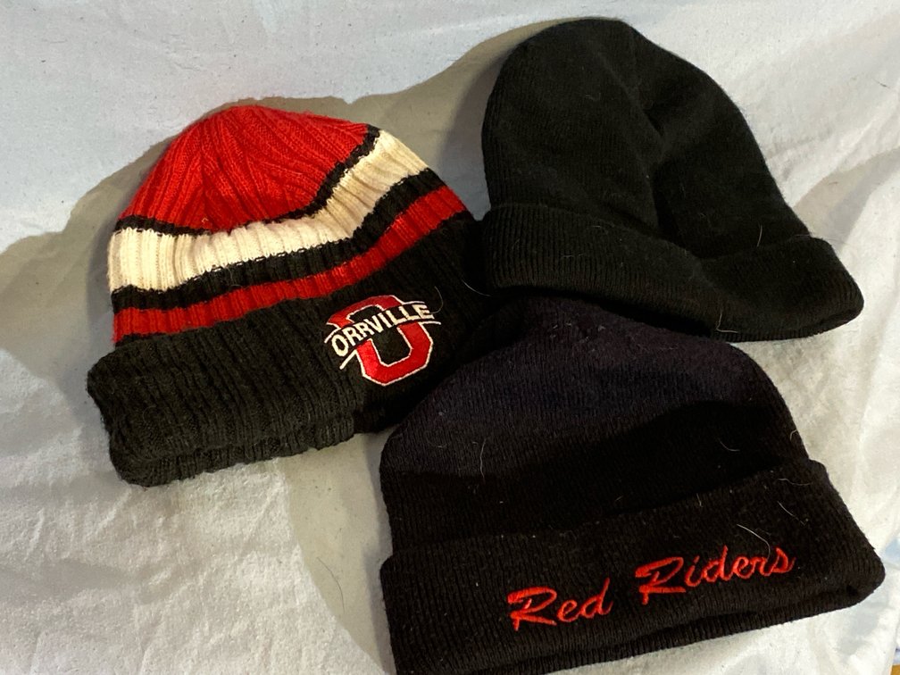 (3) Stocking Hats