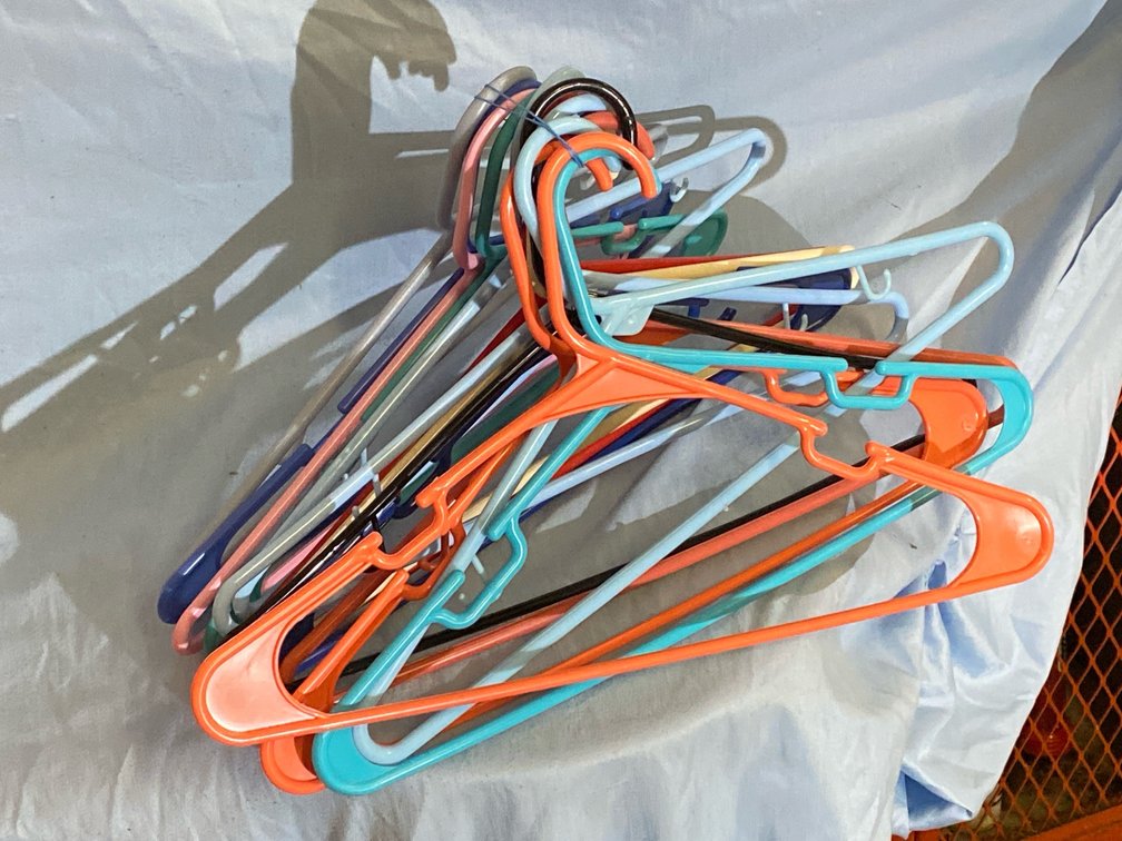 (15) Plastic Hangers