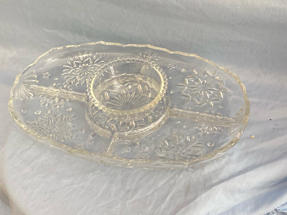 2-Piece Christmas Chip and Dip Platter