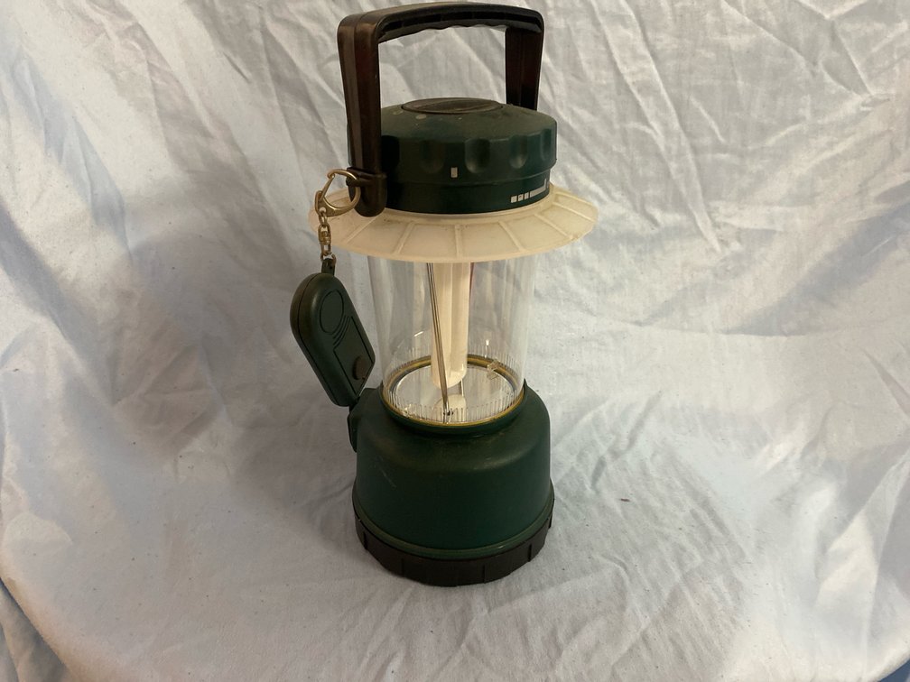 12” Camp Light w/Remote