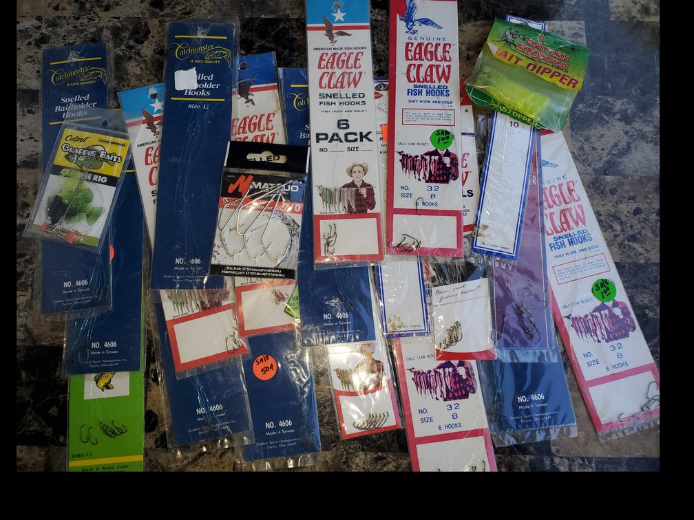 Large Hook Lot
