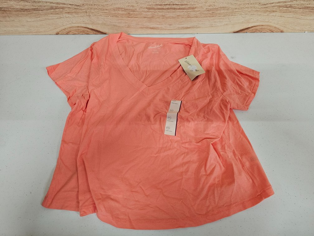 Women's XXL Universal Threads Shirt