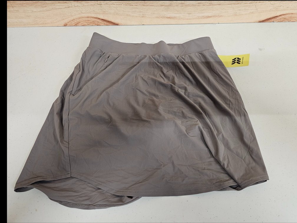 Women's S All In Motion Skirt