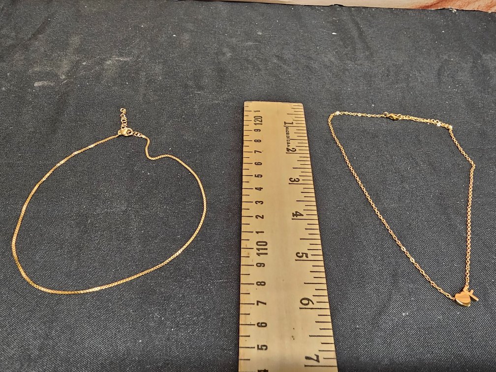 Gold Heart F & Chain Necklace 
