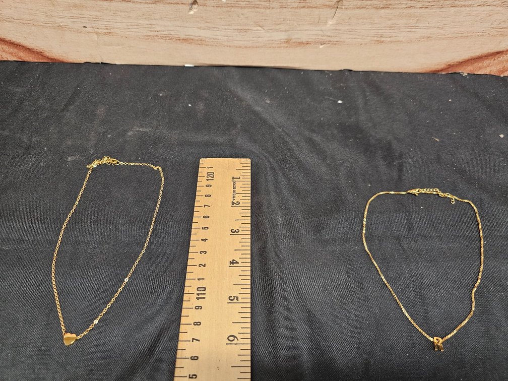Gold Heart & R Necklace 