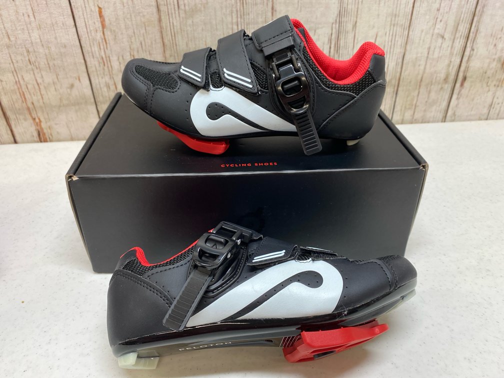 Peloton Size 36 Cycling Shoes