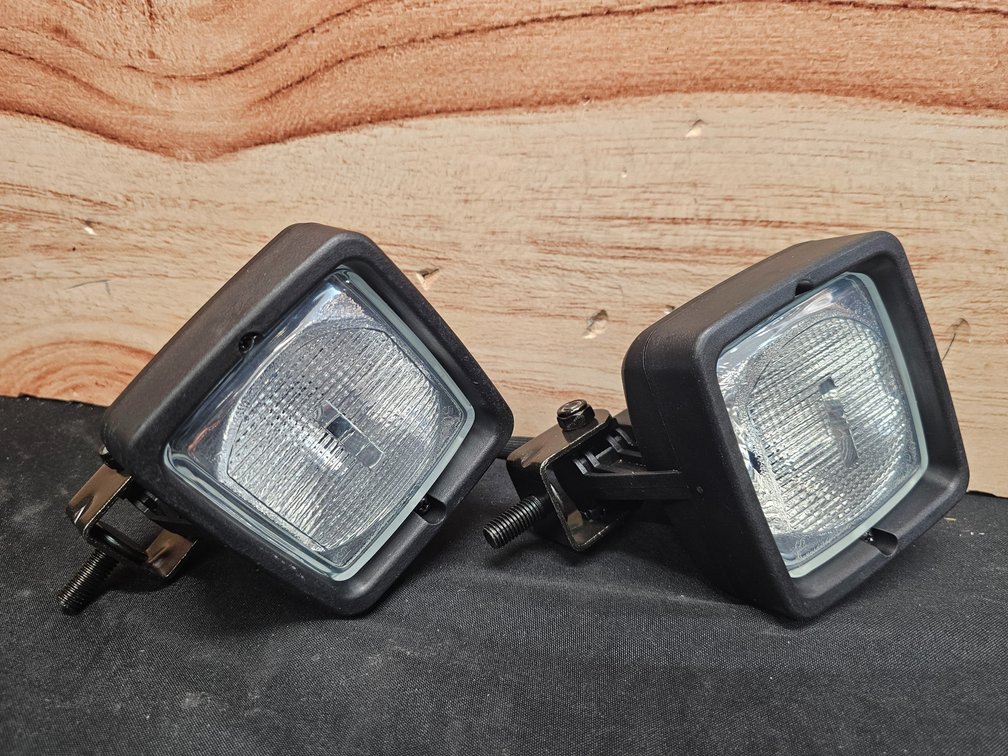 Ventrac lights- pair