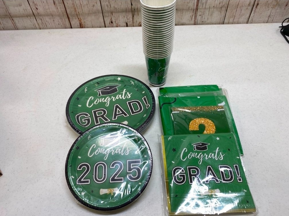 Graduation Supplies for 25 People