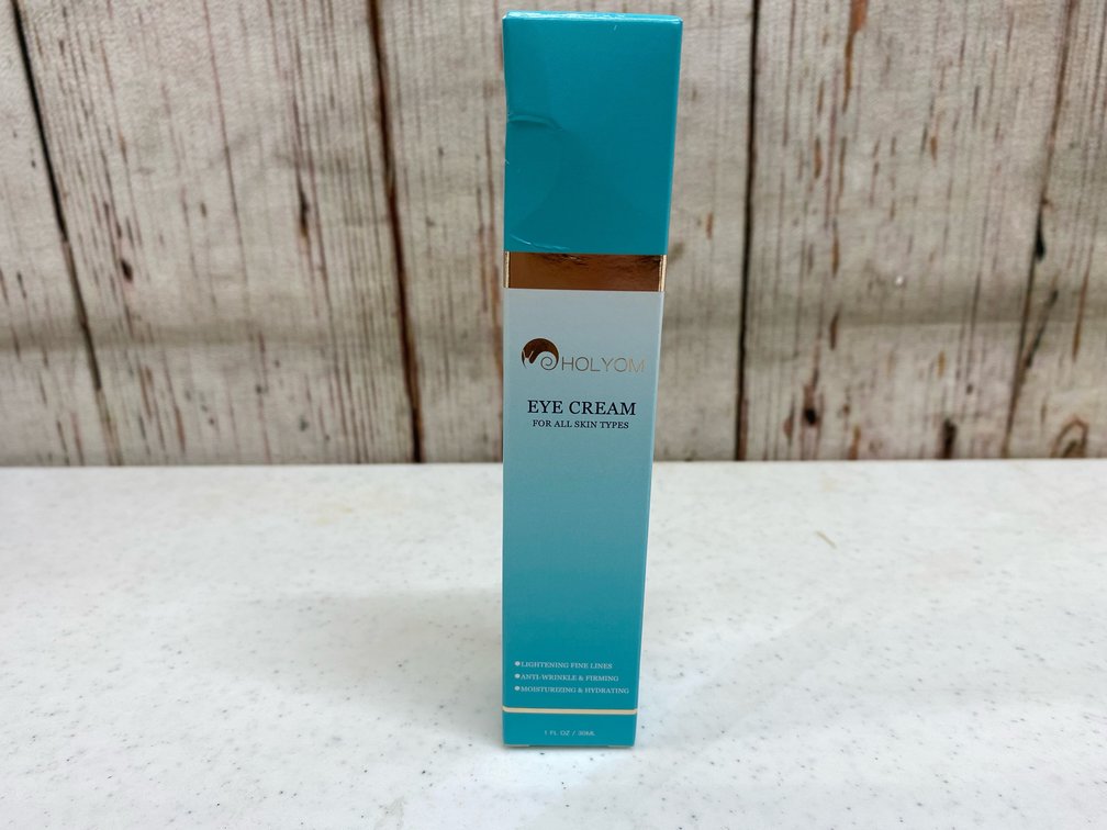 Holyom Eye Cream For All Skin Types