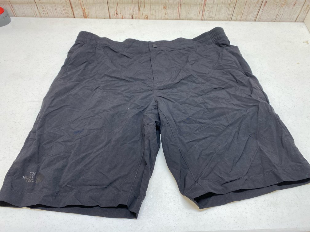 XXL North Face Shorts