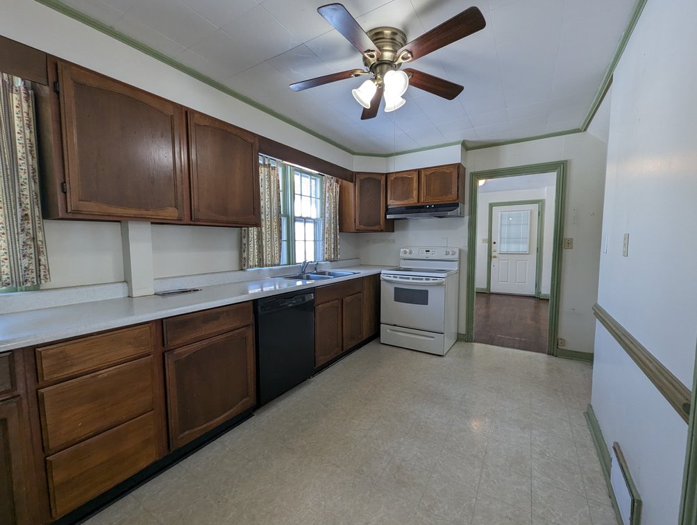 Image for 2 BR, 1.5 BA HOME 2 BR IN-LAW APT/ DET GARAGE ON 1.06 AC