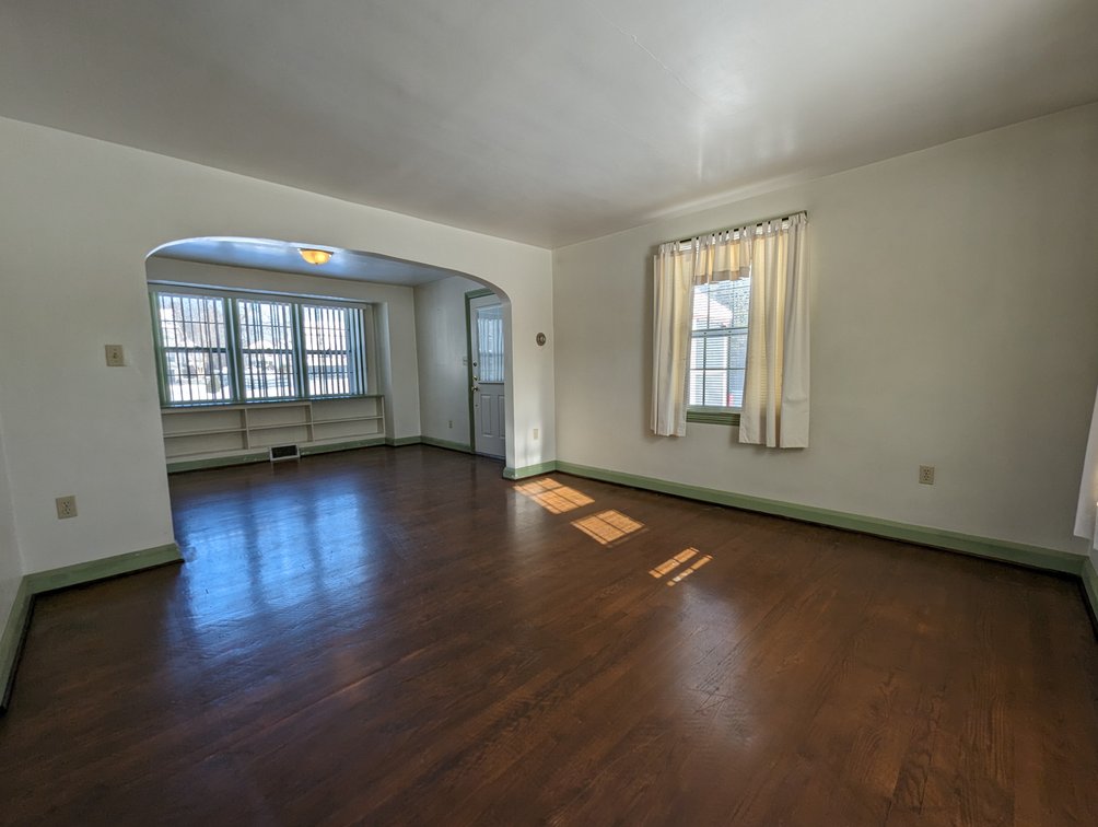 Image for 2 BR, 1.5 BA HOME 2 BR IN-LAW APT/ DET GARAGE ON 1.06 AC