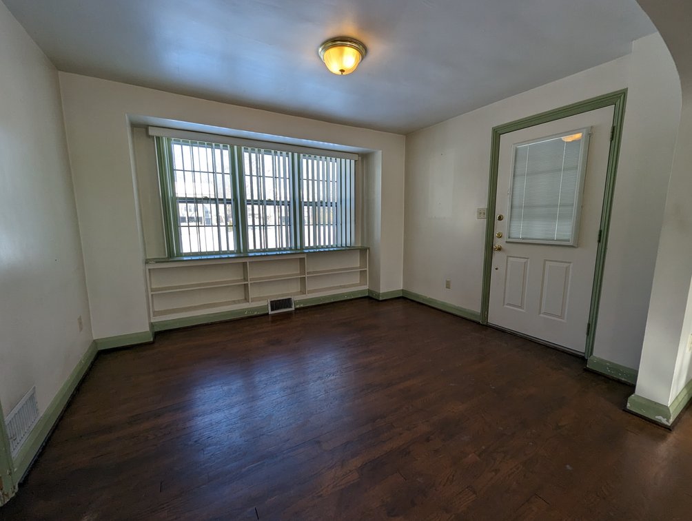 Image for 2 BR, 1.5 BA HOME 2 BR IN-LAW APT/ DET GARAGE ON 1.06 AC