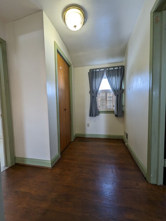 Image for 2 BR, 1.5 BA HOME 2 BR IN-LAW APT/ DET GARAGE ON 1.06 AC