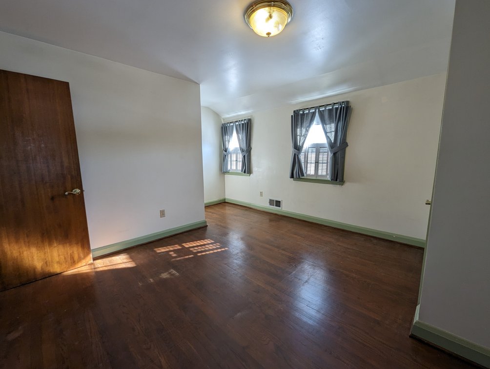 Image for 2 BR, 1.5 BA HOME 2 BR IN-LAW APT/ DET GARAGE ON 1.06 AC
