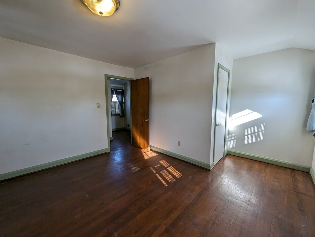 Image for 2 BR, 1.5 BA HOME 2 BR IN-LAW APT/ DET GARAGE ON 1.06 AC